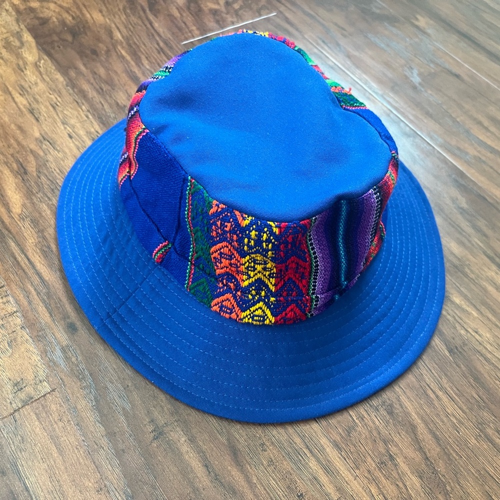 🦙 Peru Hat - bought in Peru, never worn